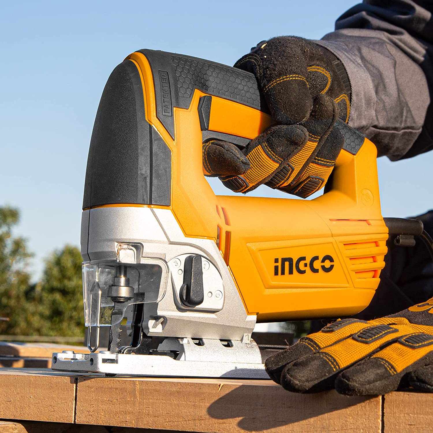 Ingco JS80028 800W Jigsaw with Variable Speed 800-3000 RPM and 4-Step Pendulum Function 4