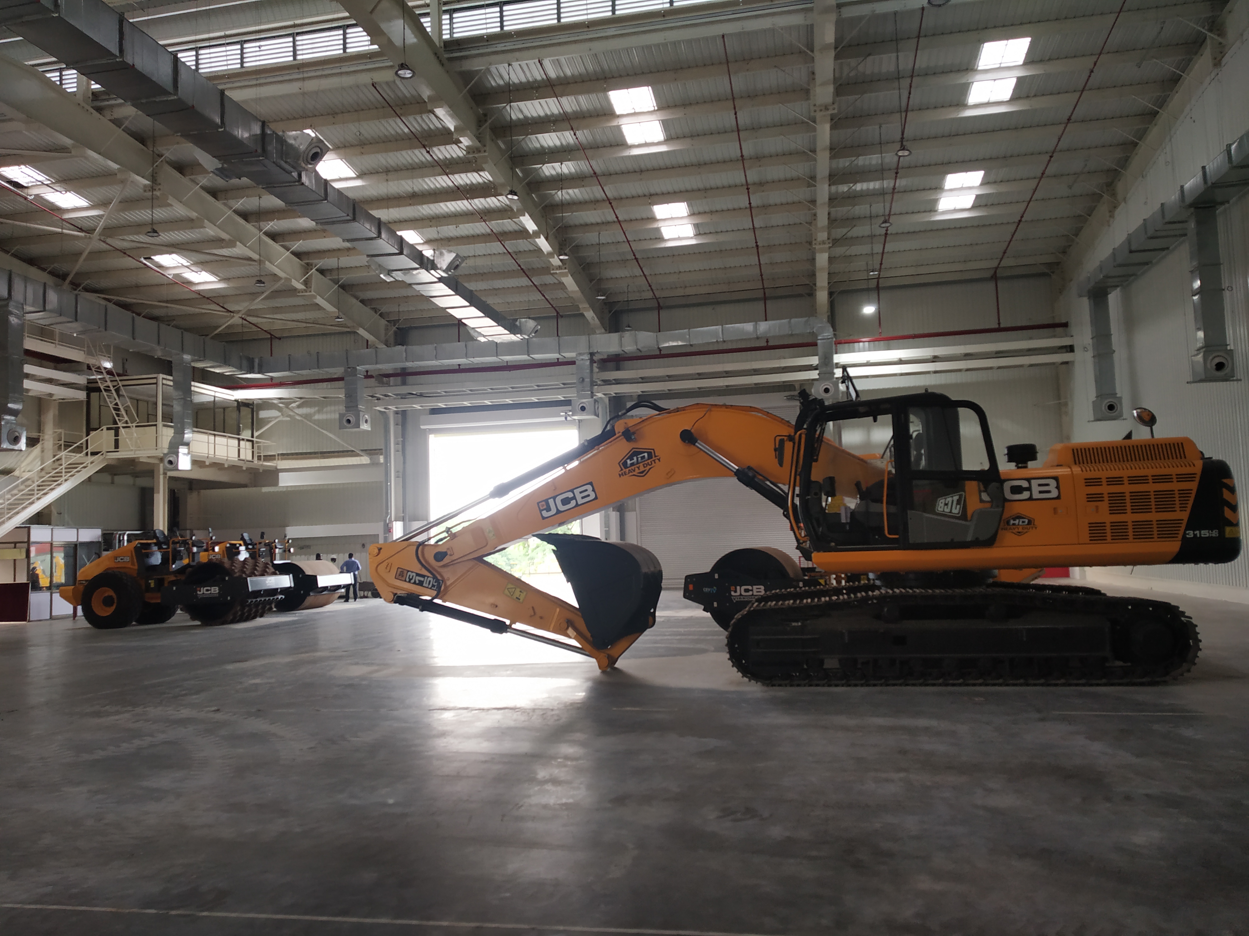 Avcrete LMC Heavy Duty Industrial Floor Screed for Warehouses & Factory 3