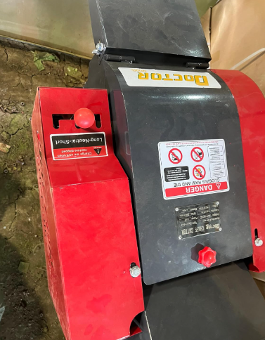 Supreme Chaff Cutter/Heavy Duty Mini Chaff Cutter/Grass Cutter 1800-2200 Kg/hr SINGLE PHASE 5